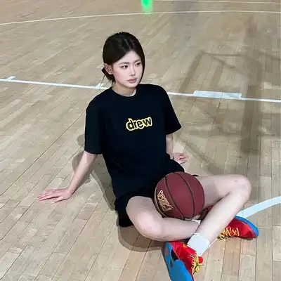 丁睿涵